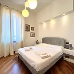 Attico Cavour Apartamento
