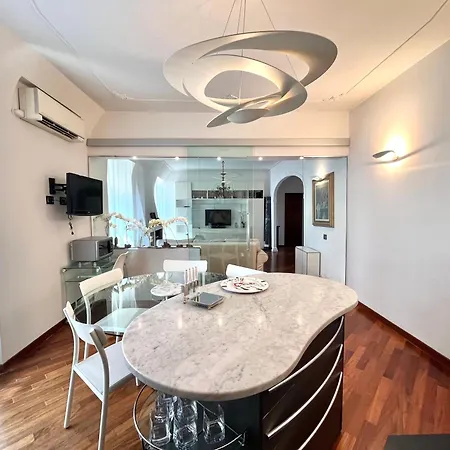 Attico Cavour דירה *