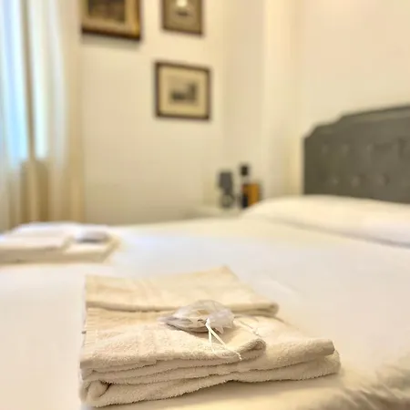 Attico Cavour Lägenhet *