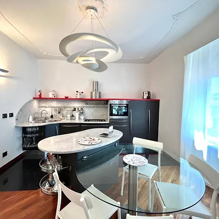 Attico Cavour דירה