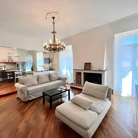 דירה Attico Cavour